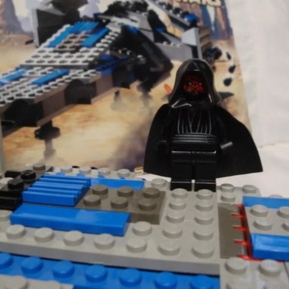 Lego SITH INFILTRATOR 7151 complete Star Wars set with instructions rare htf - Picture 9 of 9